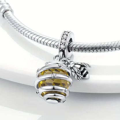 Bee Charm Beads - Durable, High-Quality, Universally Compatible Beads for Original Brand Bracelets - Perfect for Women, Party Occasions, and Gift Giving